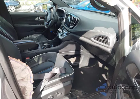 2022 Chrysler Pacifica Limited из США, поврежденный, VIN 2C4RC1GG2NR135565